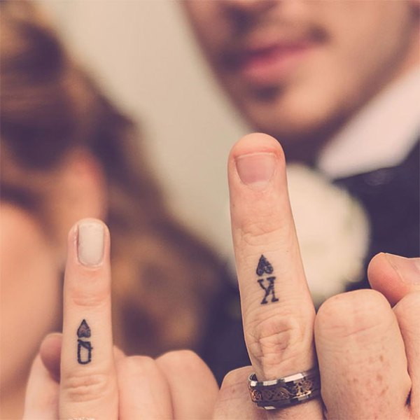 Namiesto svadobných prsteňov tetovania. Skvelý nápad ako spečatiť lásku!