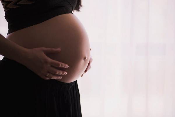 Tehotenstvo a jeho vplyv. Takéto telesné zmeny môžu očakávať všetky tehotné ženy