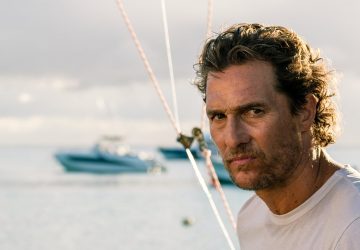 Premiéra týždňa: Fešák Matthew McConaughey rozbúra vlny Karibiku v novej dráme